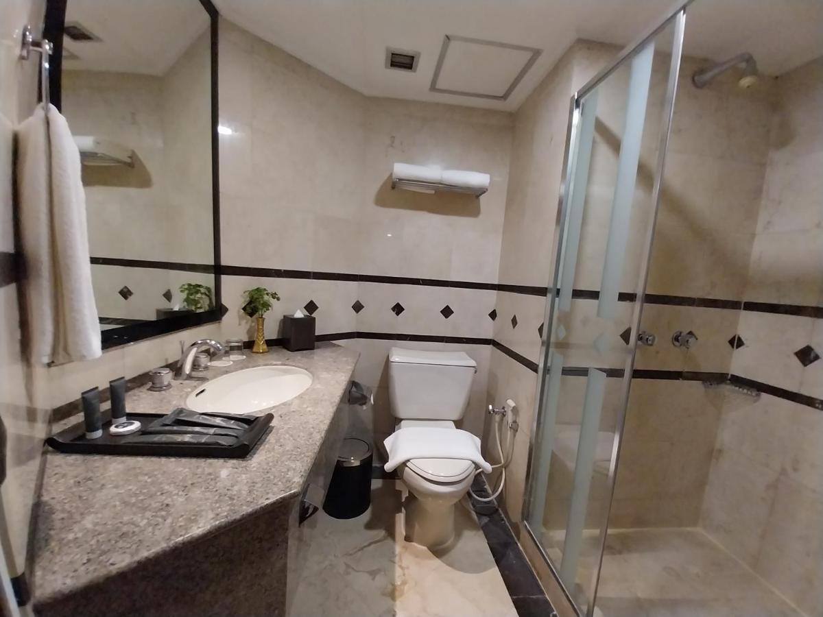 Horison Ultima Menteng Джакарта Экстерьер фото